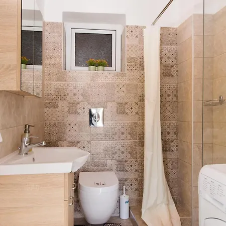 Apartament Elizabeth's Paradise Kanálion